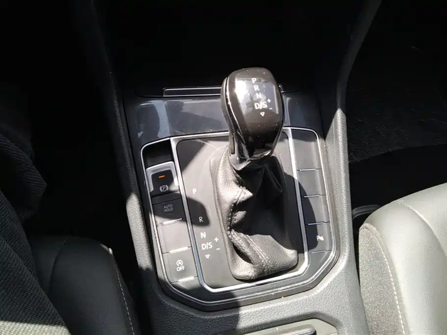 Volkswagen Golf*Jiayu