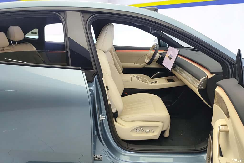 NIO L60, 2025 8
