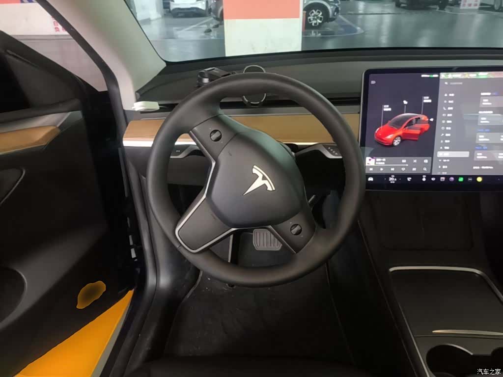 Tesla Model Y, 2021 11