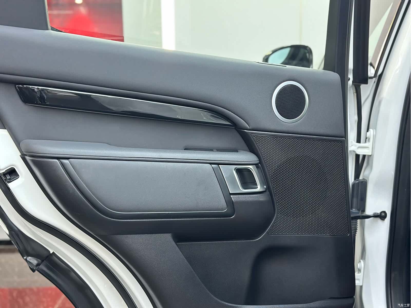 Land Rover Discovery, 2018 9