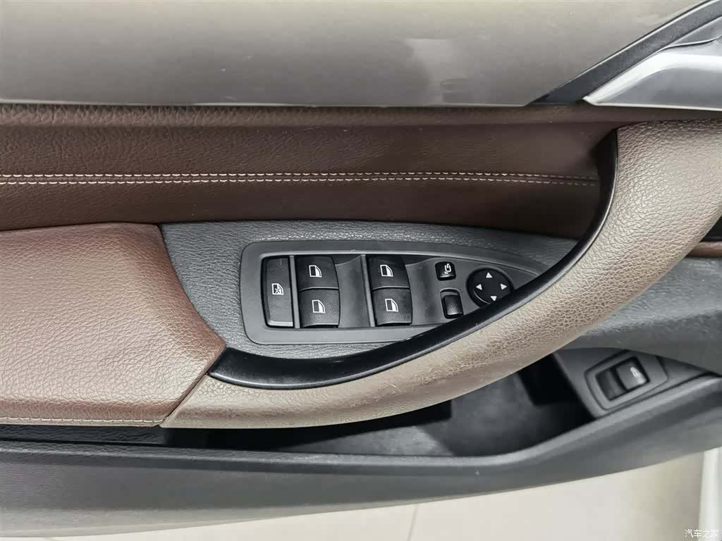 BMW X1, 2019 9