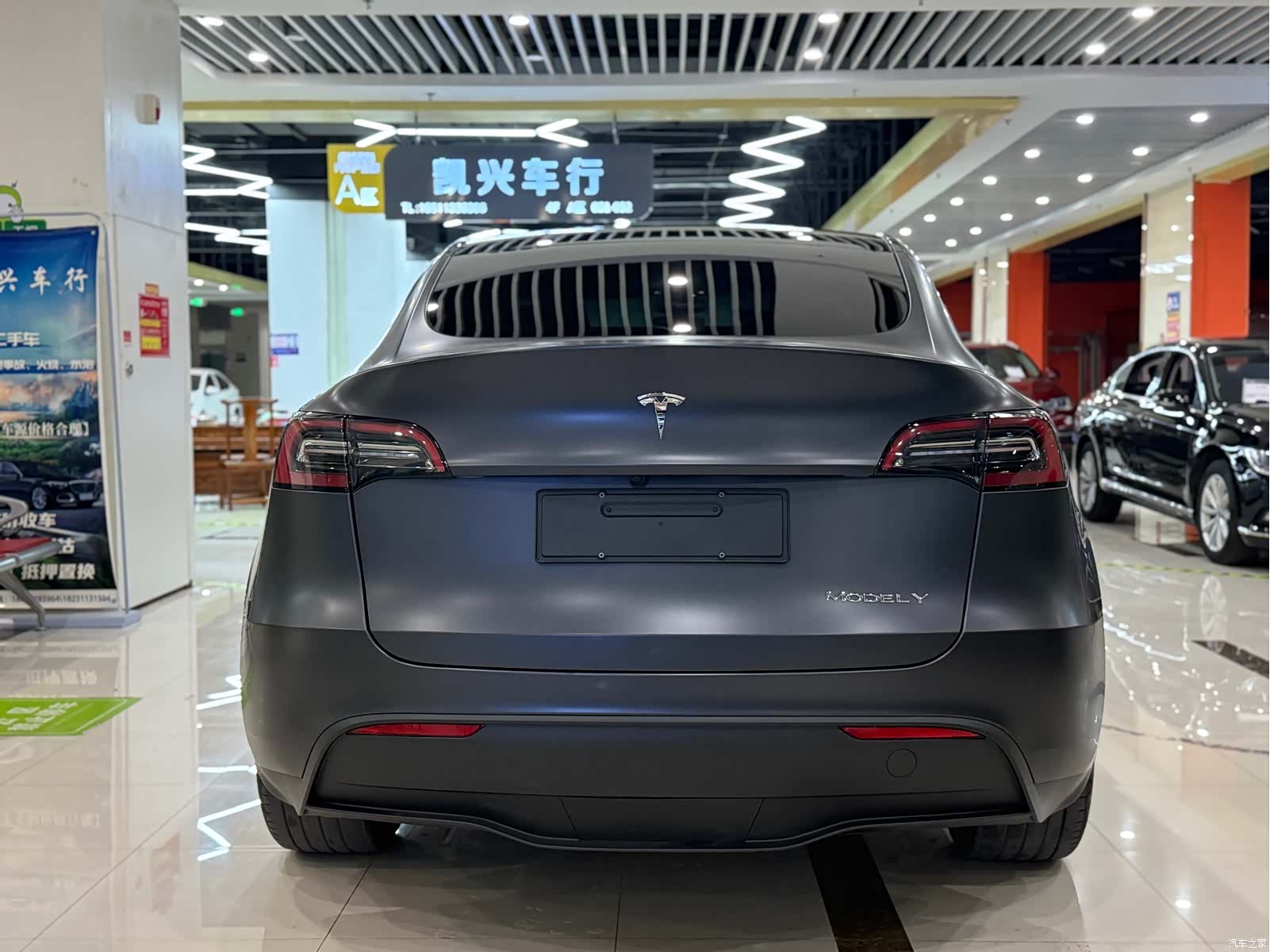 Tesla Model Y, 2024 8