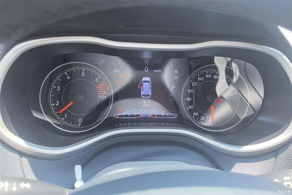 Jeep Cherokee, 2021 14
