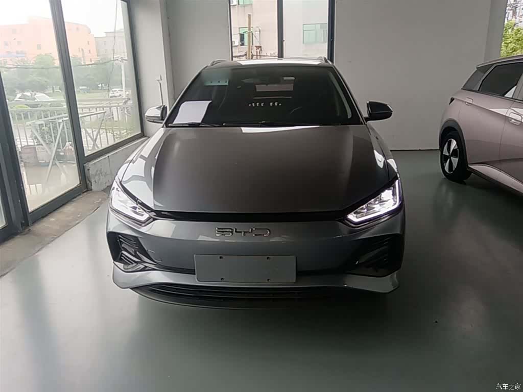 BYD E2, 2024 3