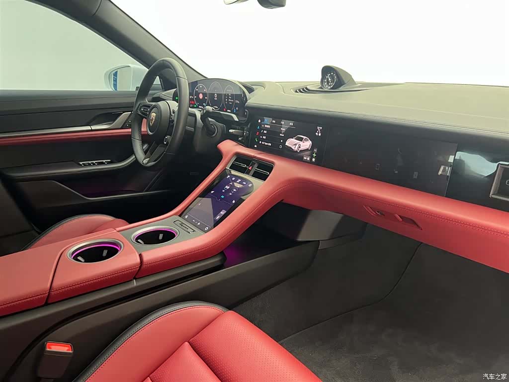 Porsche Taycan, 2026 10
