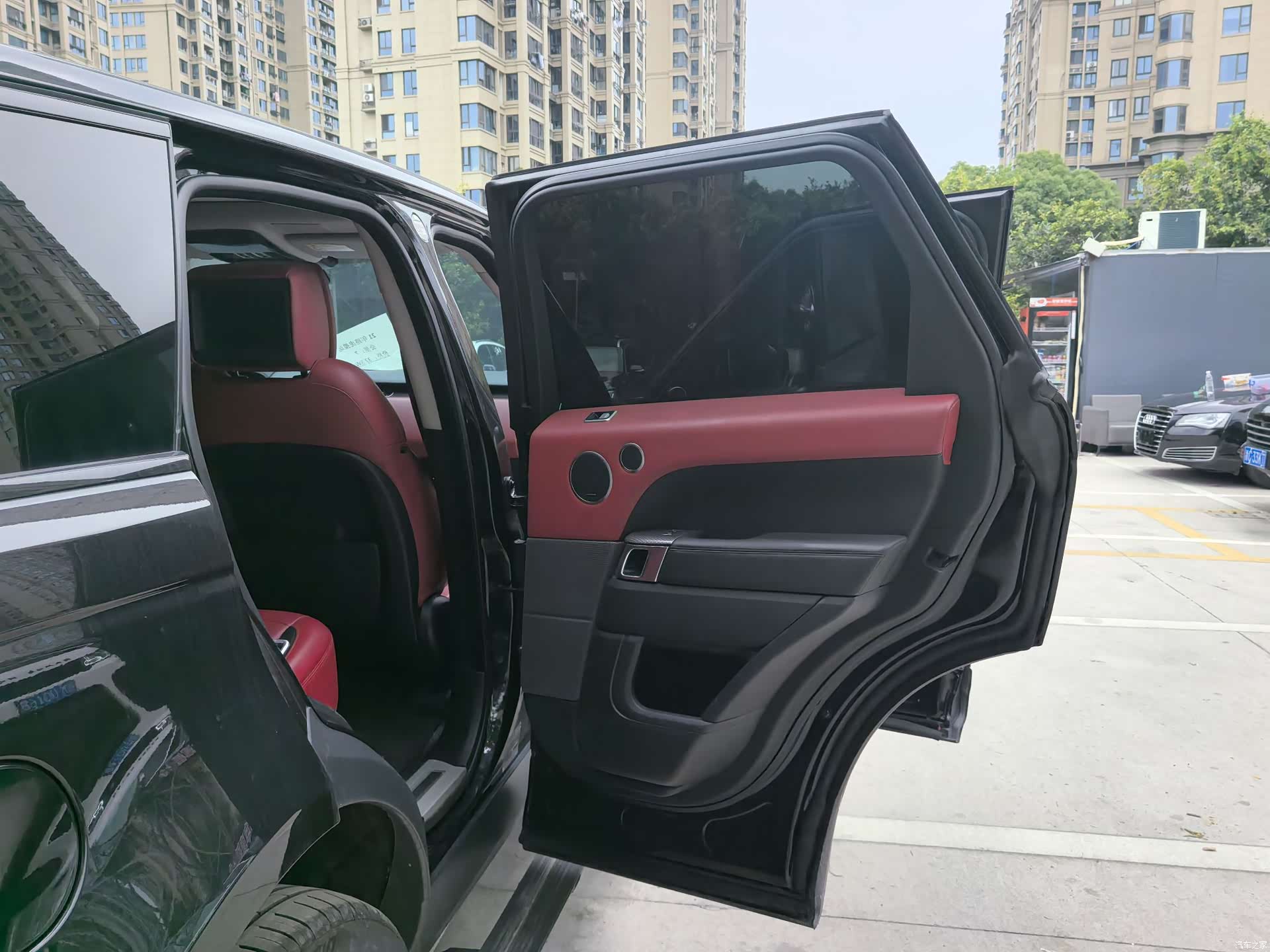 Land Rover Range Rover, 2021 11