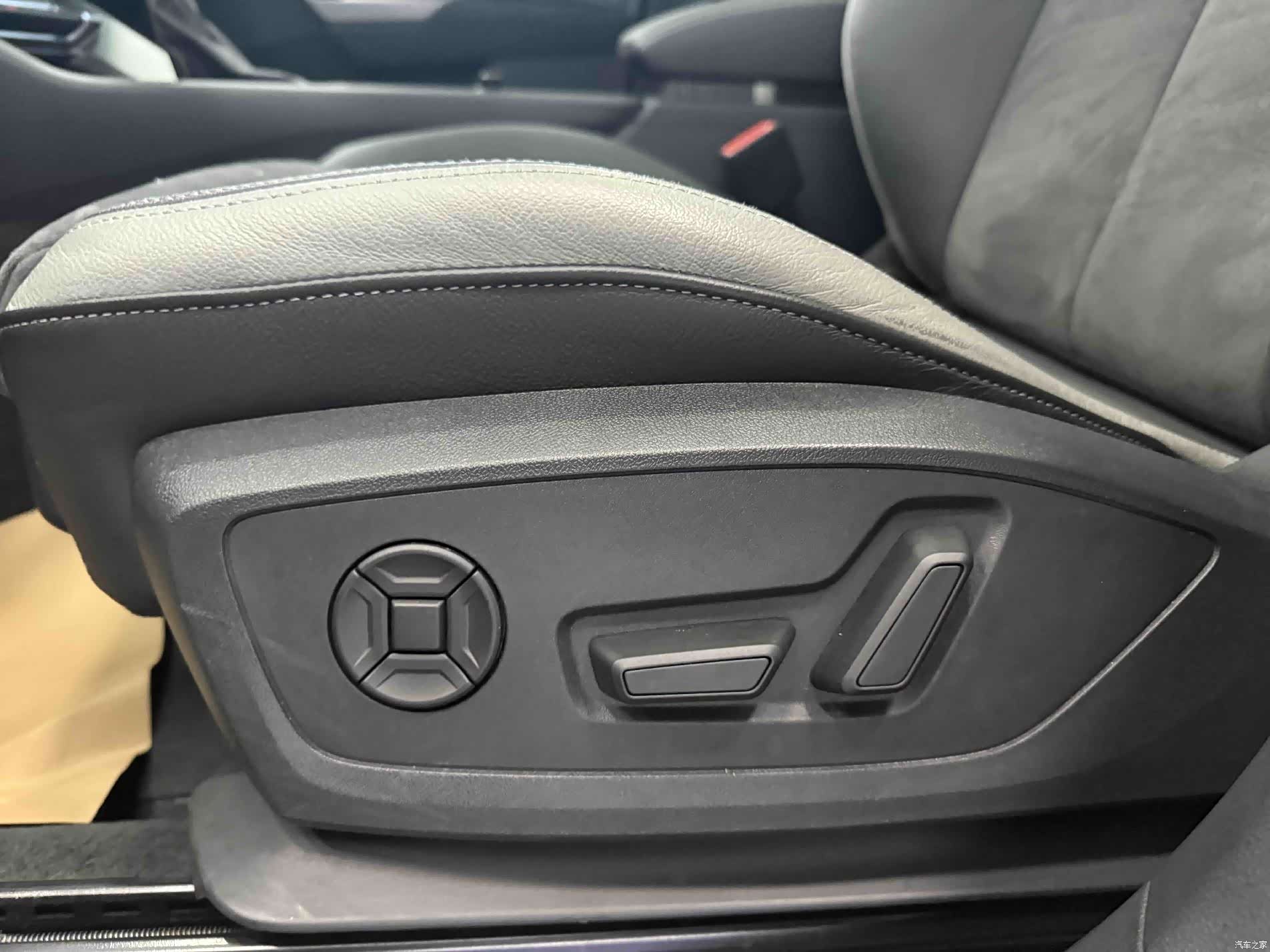 Audi Q3, 2022 15