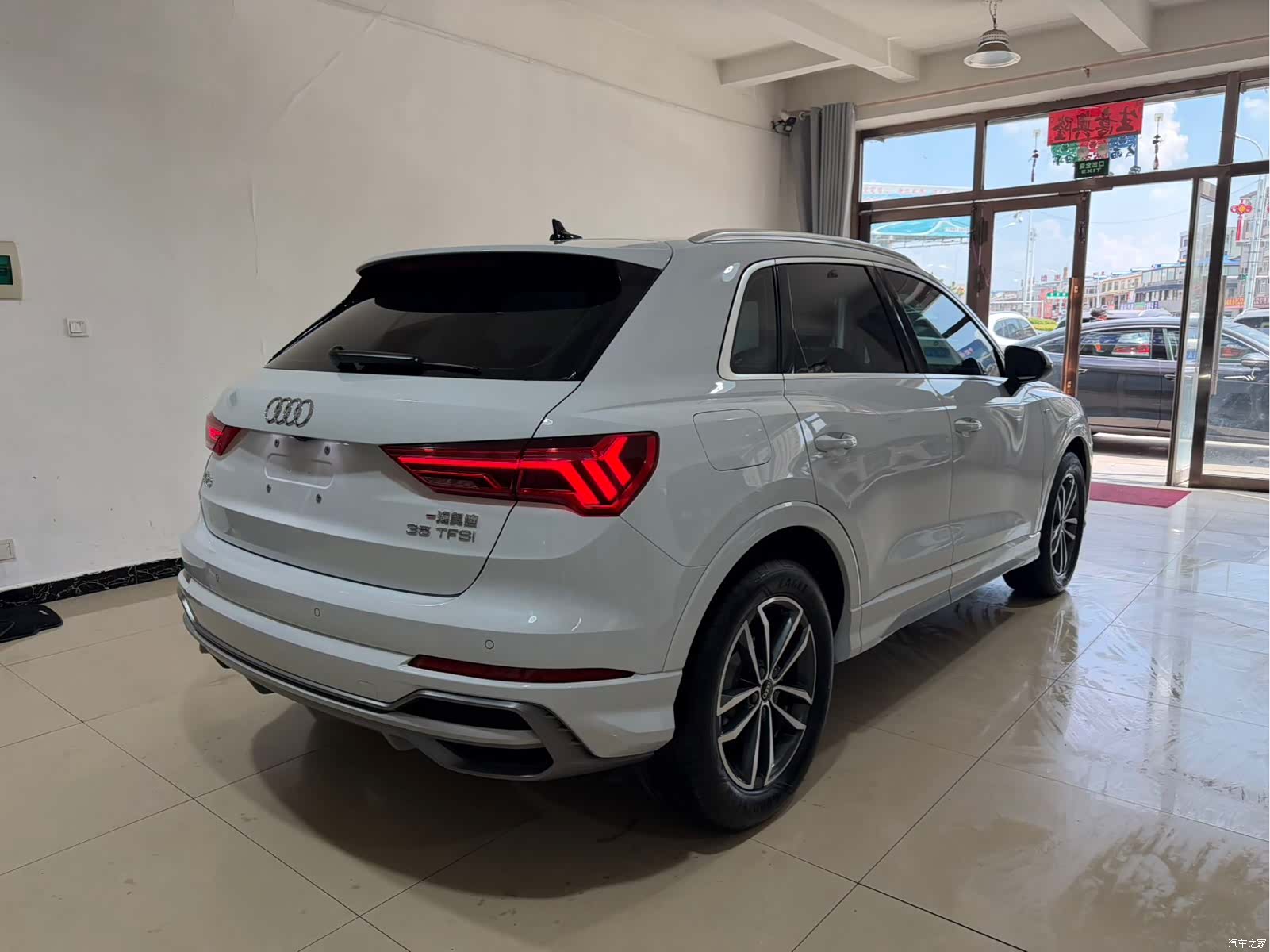 Audi Q3, 2023 6