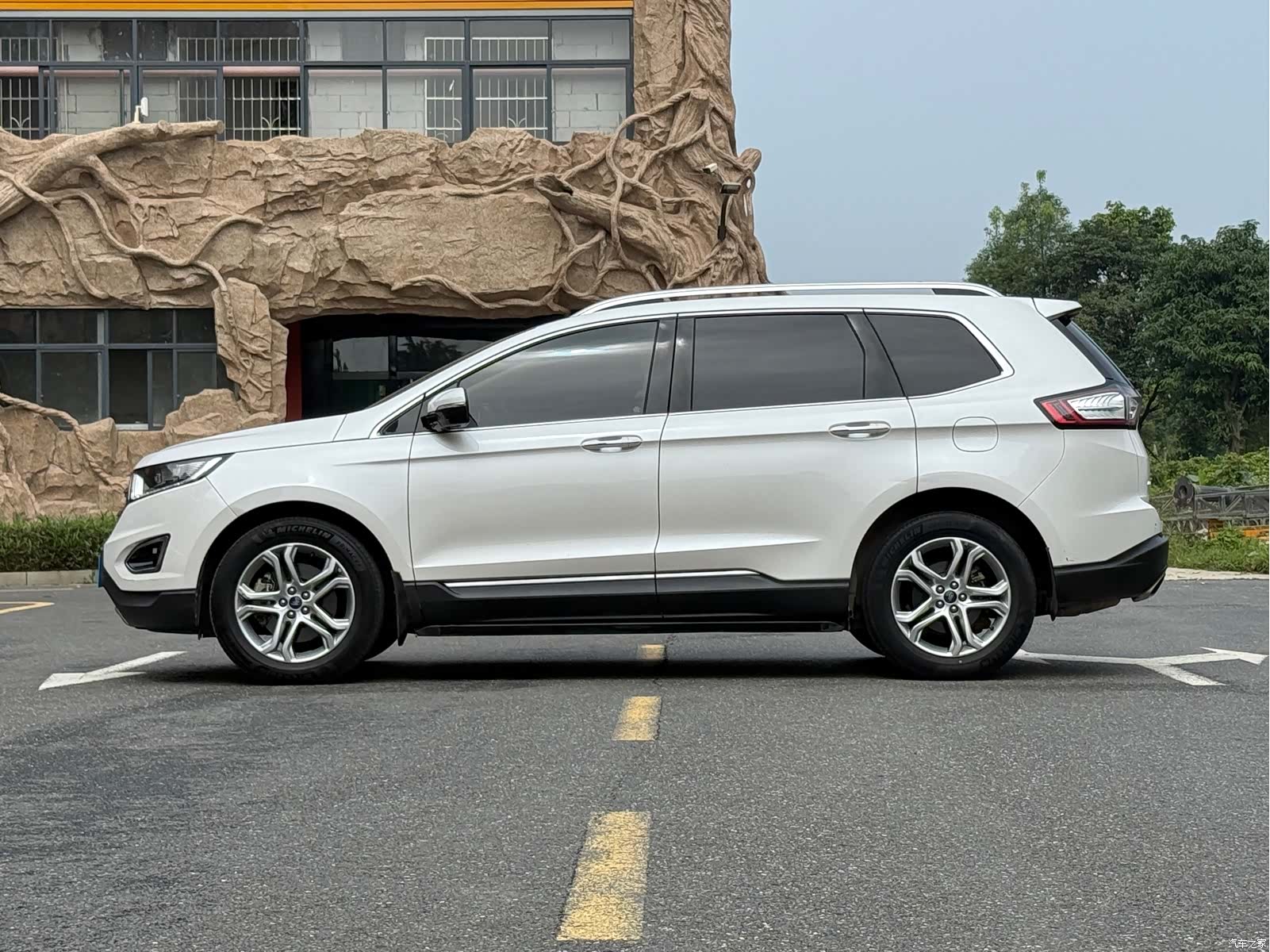 Ford Edge, 2018 3