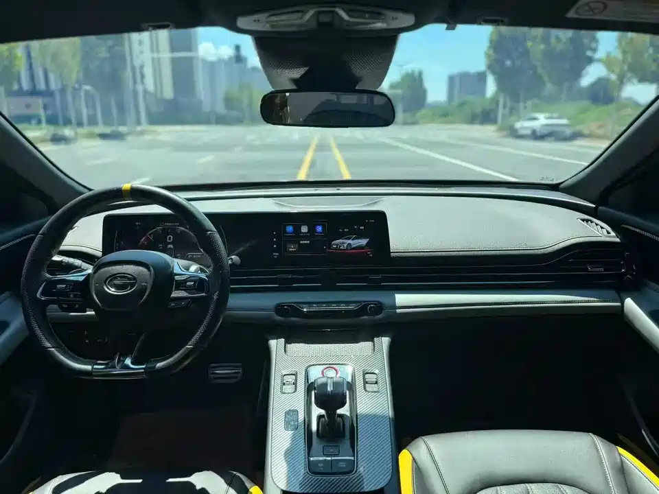 Trumpchi Shadow Leopard