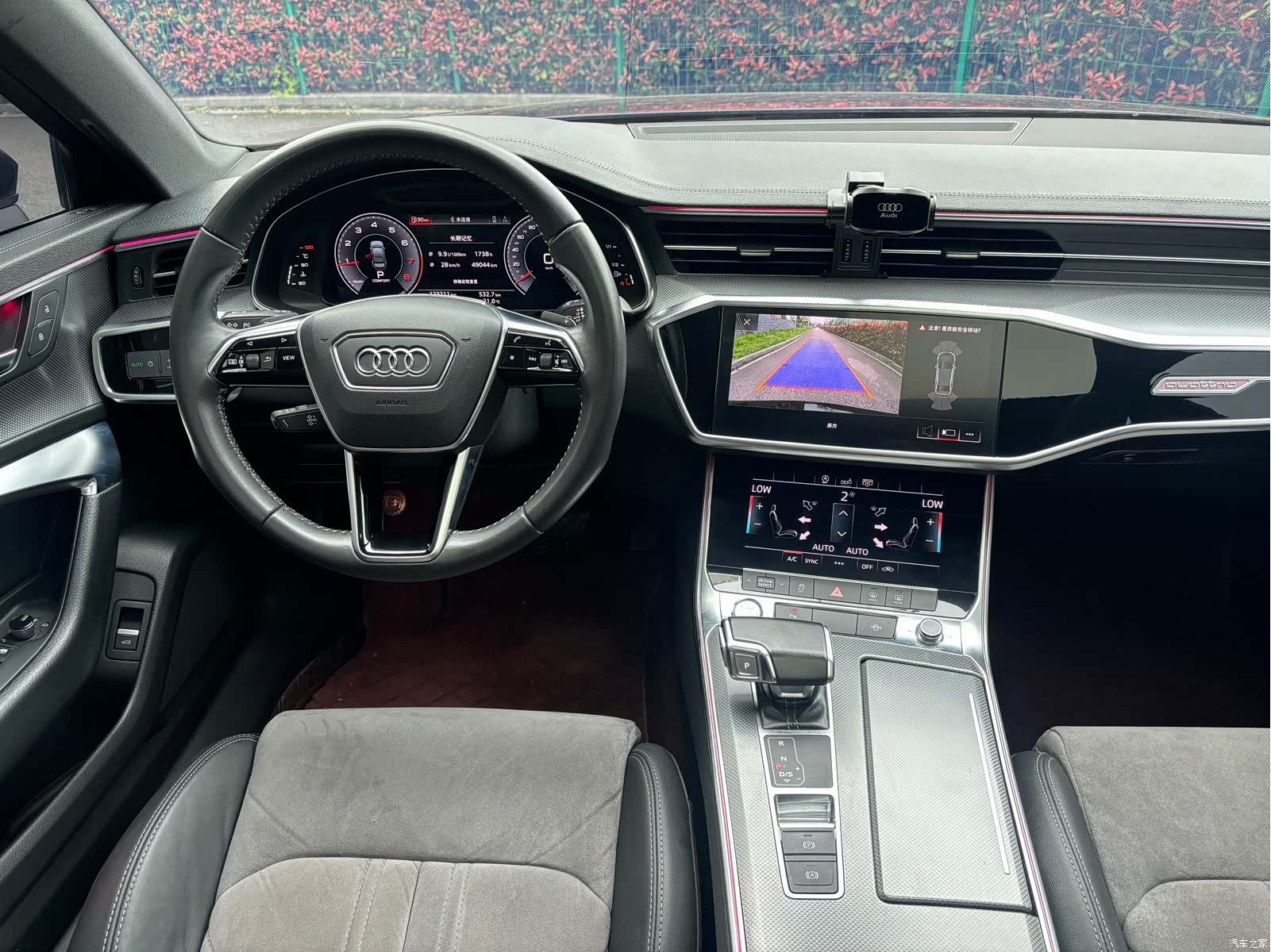 Audi A6L, 2020 все фото