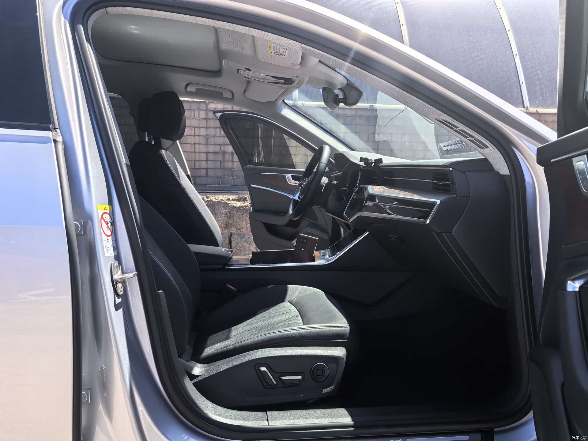 Audi A6, 2021 11