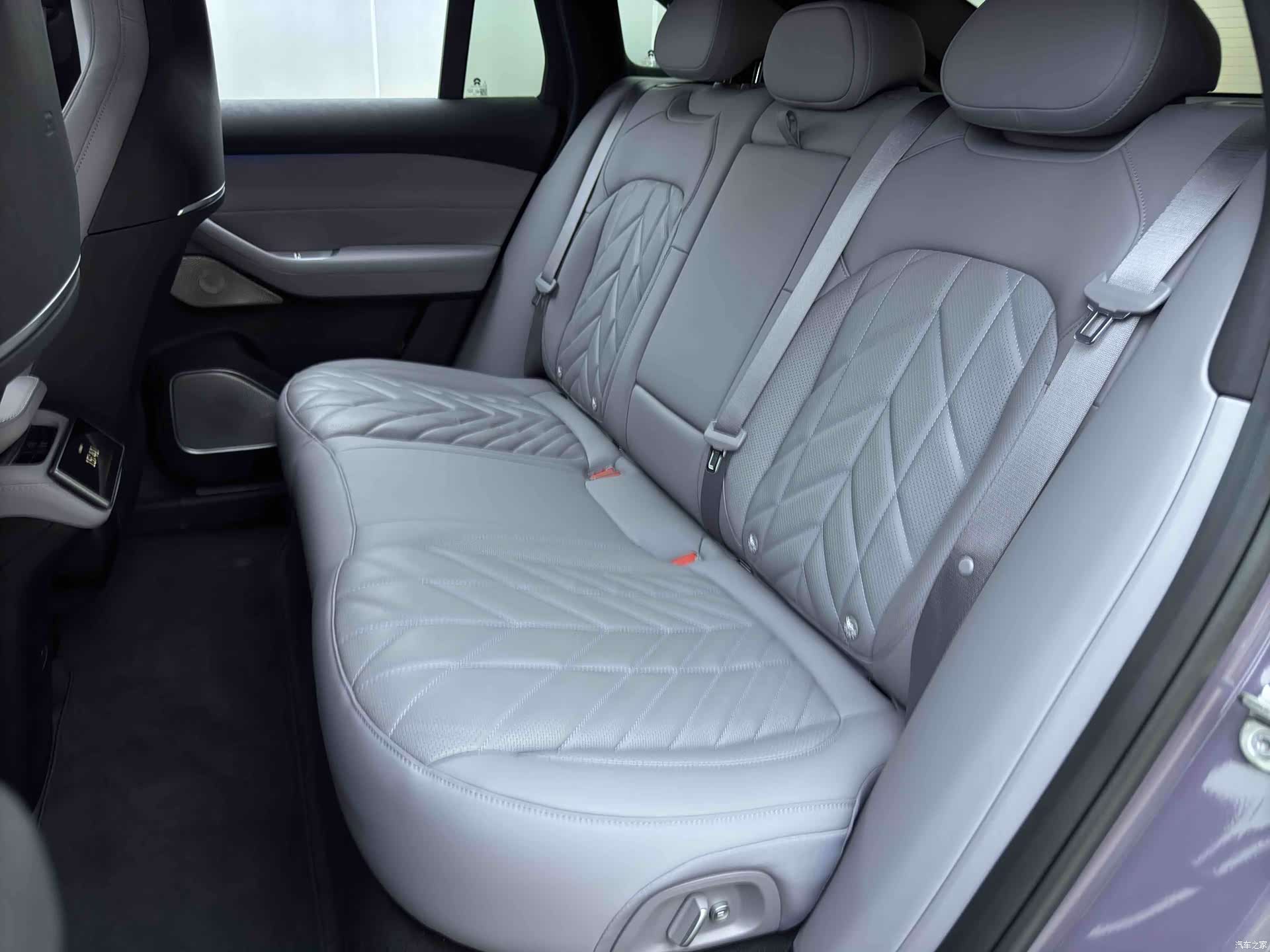 NIO EC6, 2025 23