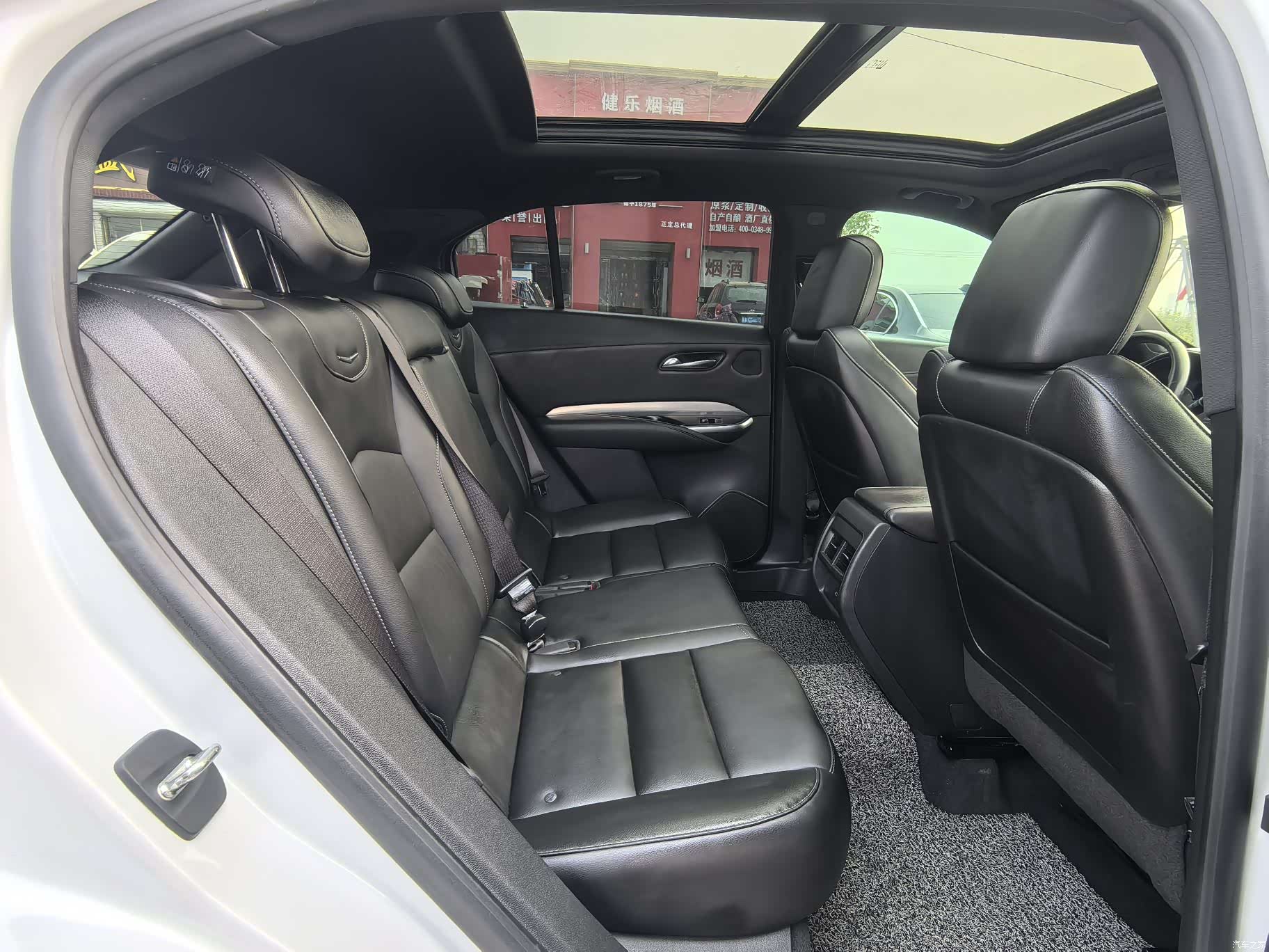 Cadillac XT4, 2020 12