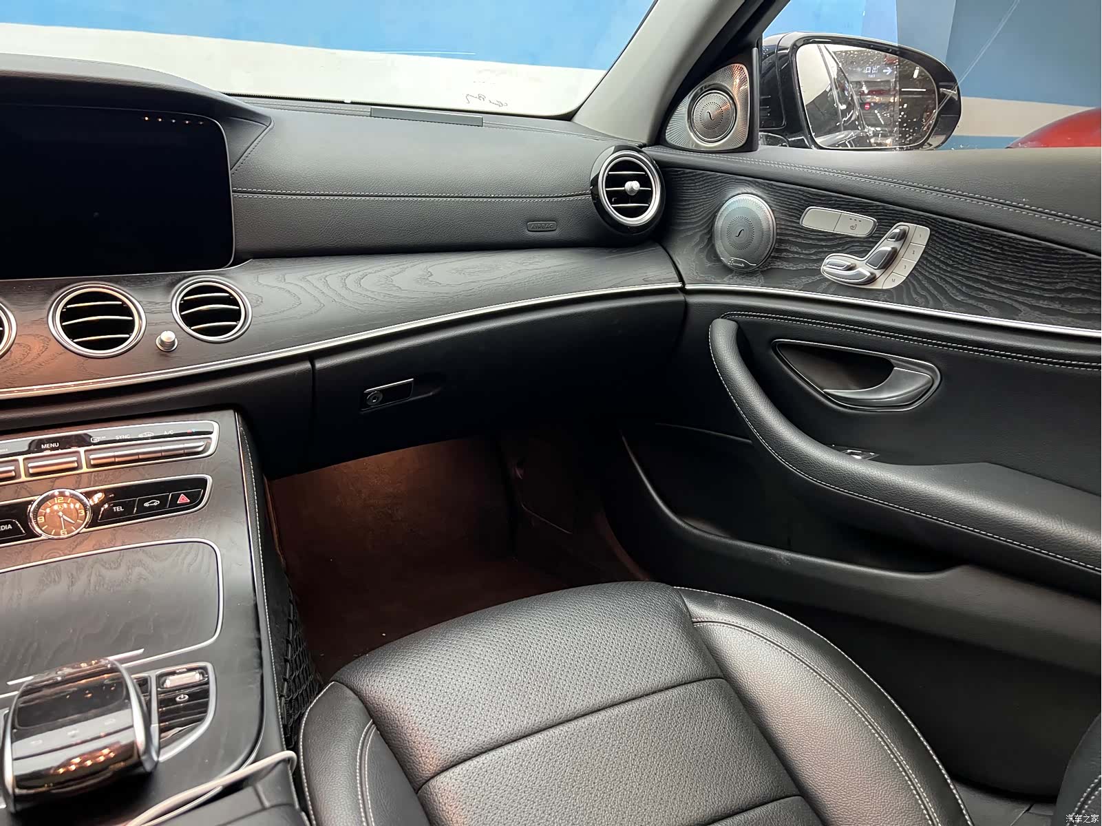 Mercedes-Benz E-Class, 2018 16