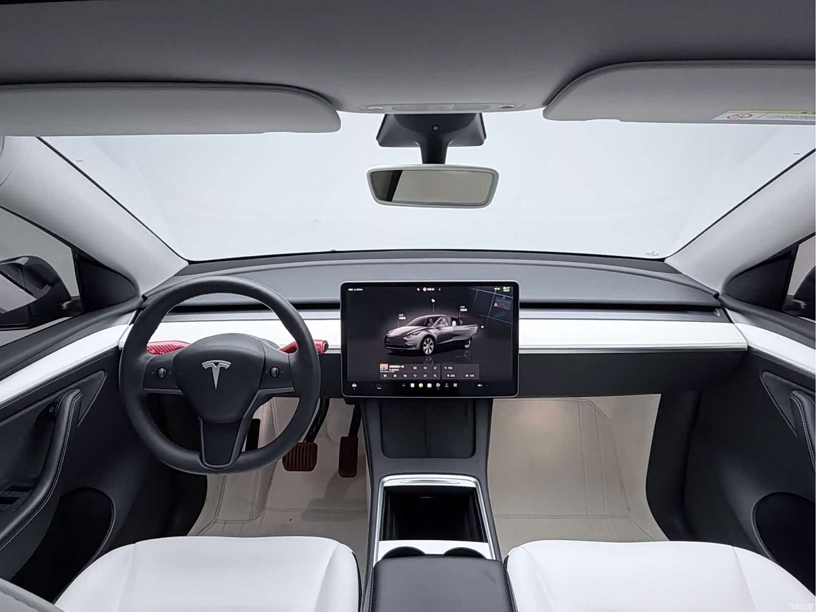 Tesla Model Y, 2023 7