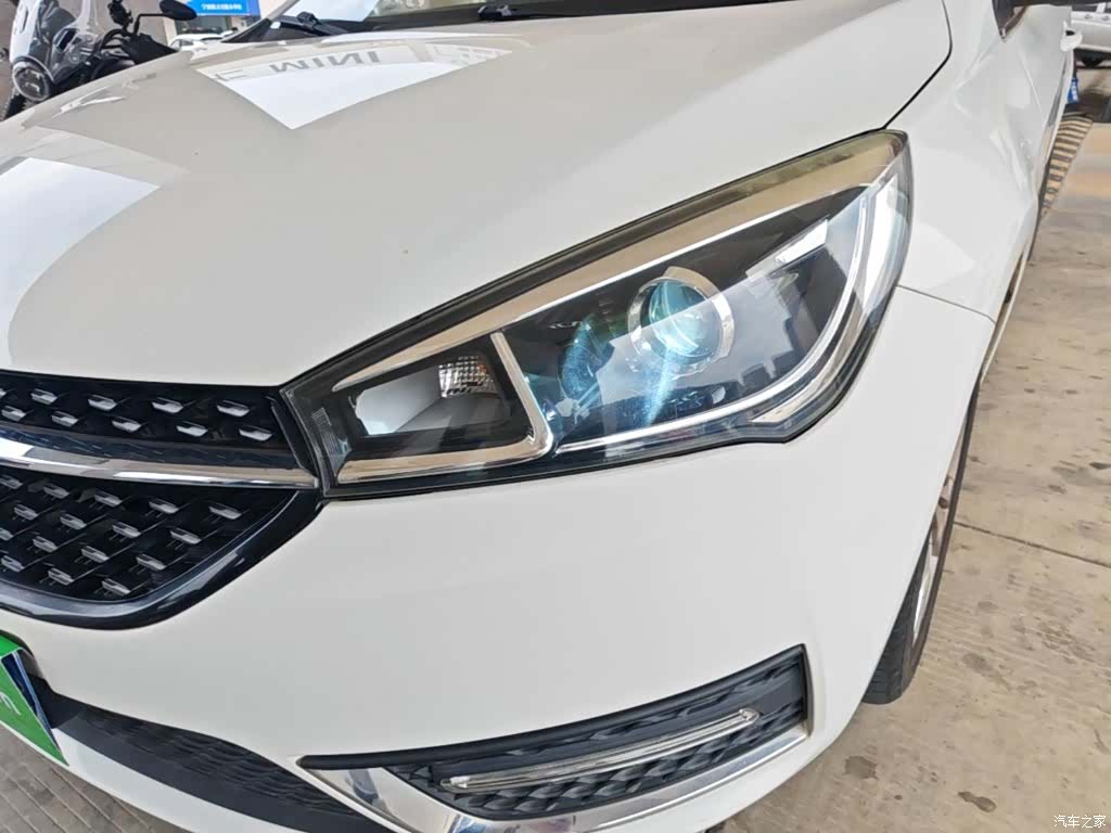 Chery 5, 2016 24