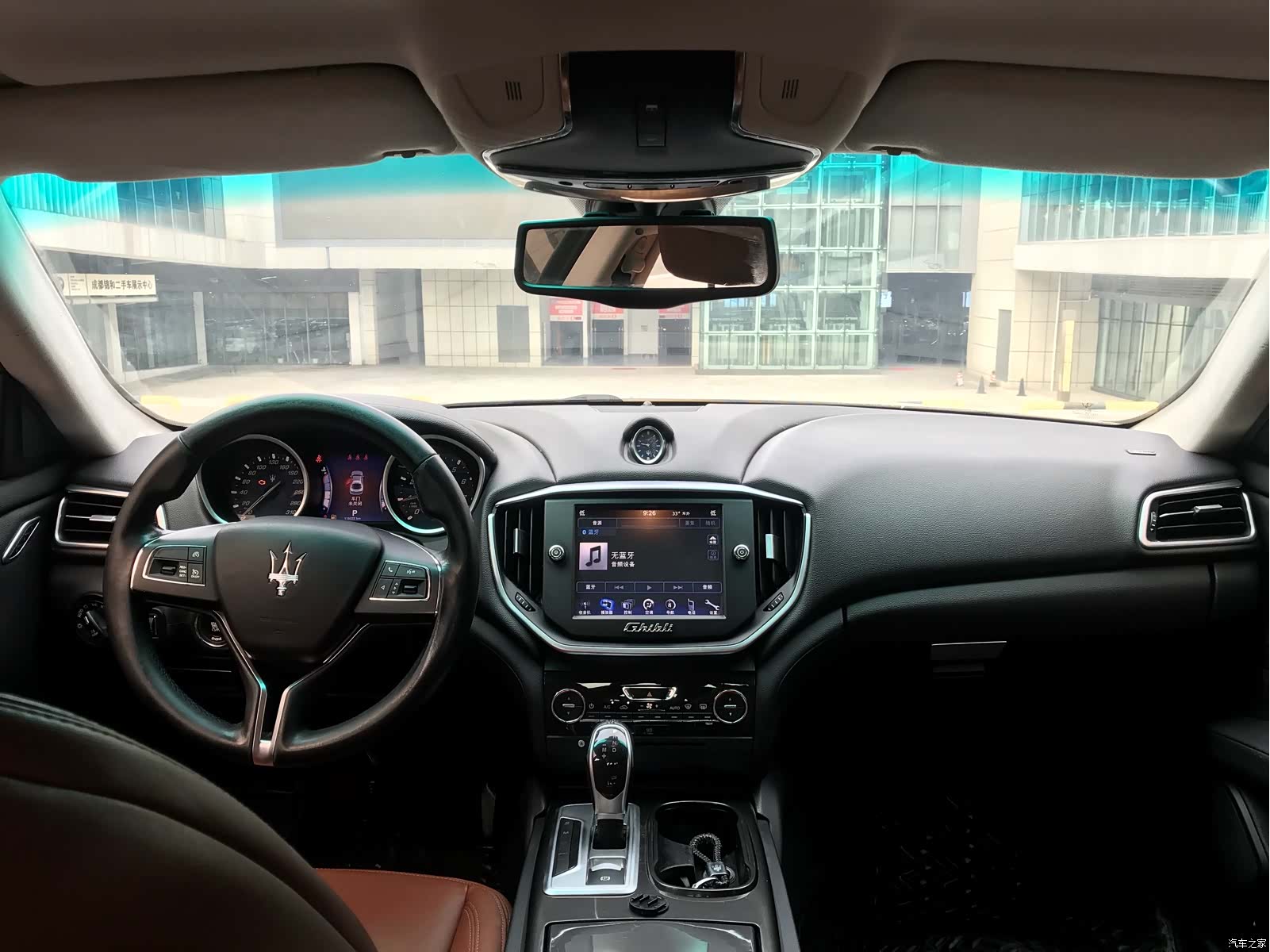 Maserati Ghibli, 2013 4