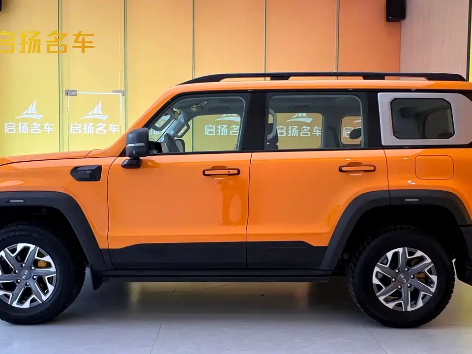 Beijing BJ40