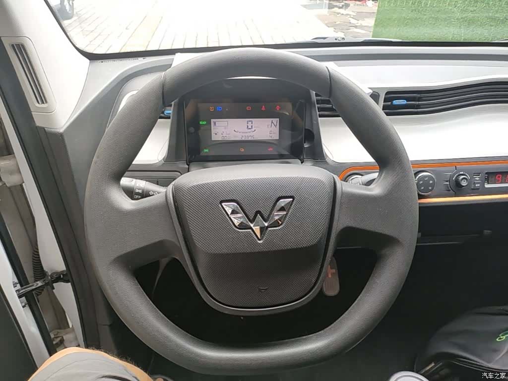 Wuling MINIEV, 2023 11