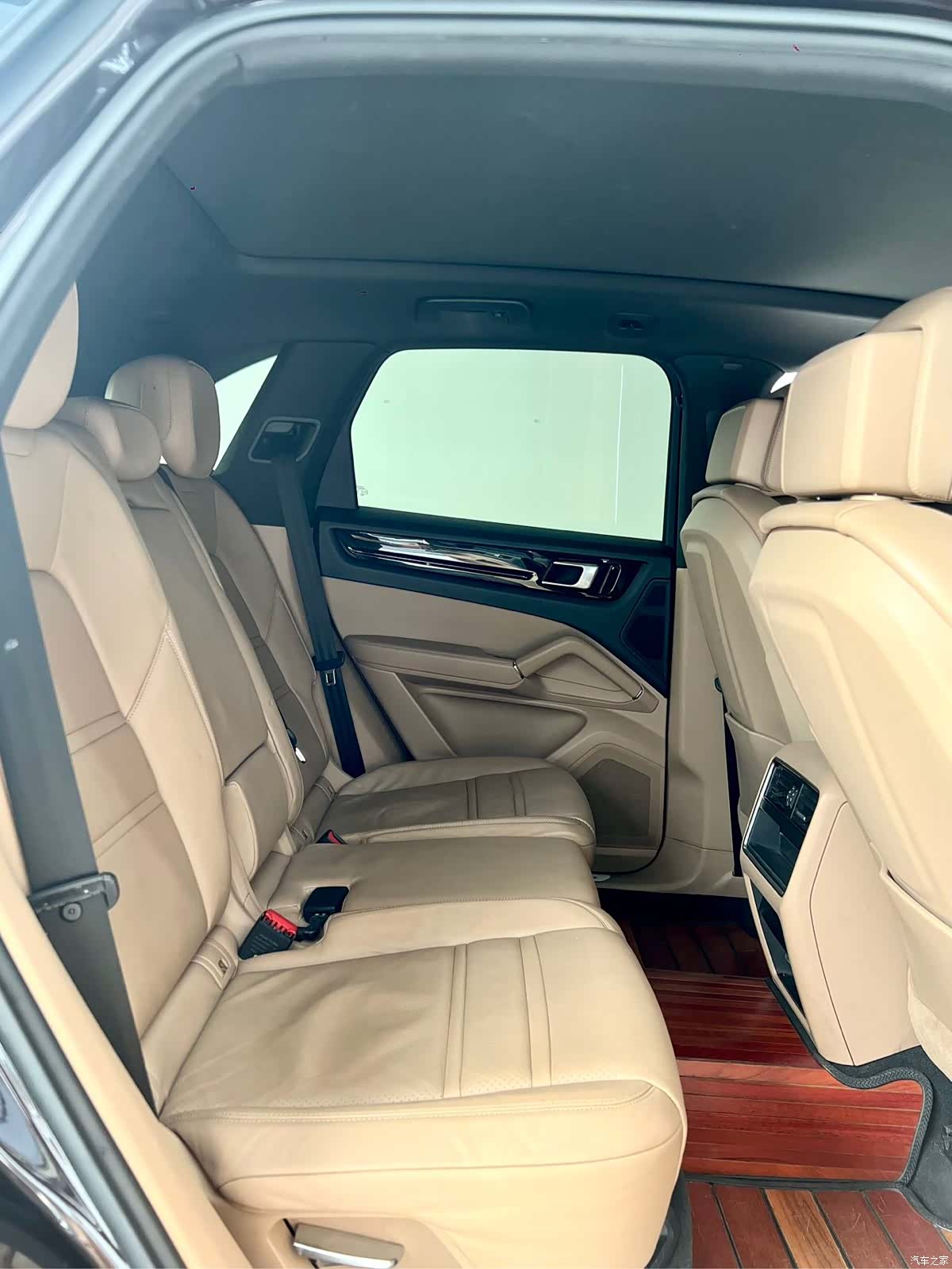 Porsche Cayenne, 2018 10