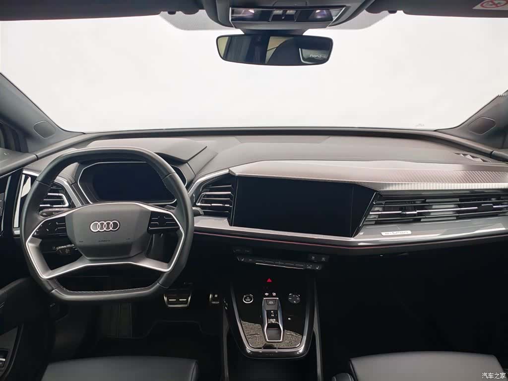 Audi Q4 e-tron, 2024 7