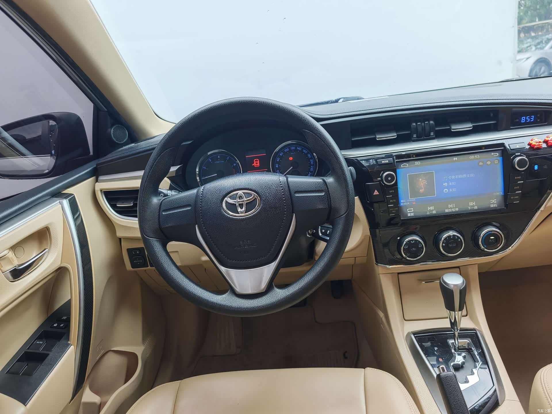 Toyota Corolla, 2016 10
