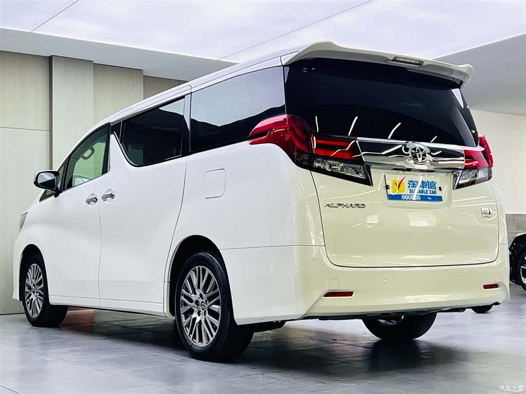 Toyota Alphard, 2017 6