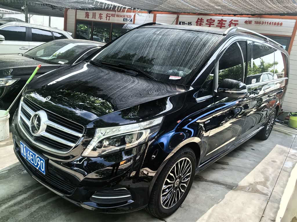 Mercedes-Benz V-Class