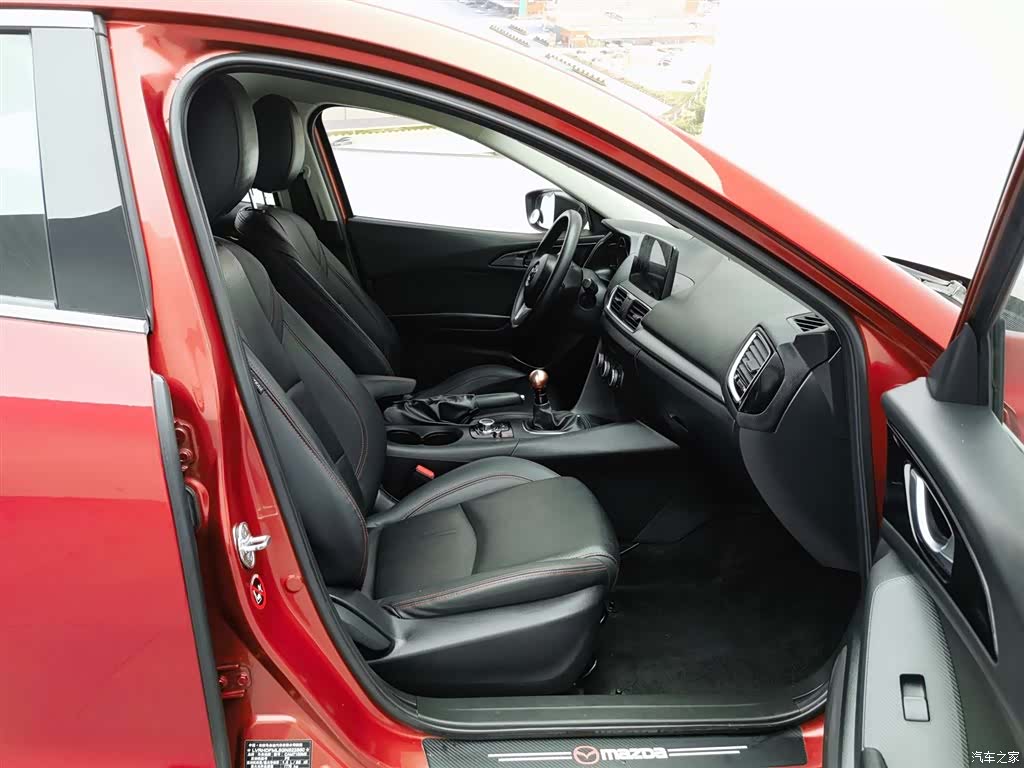 Mazda Mazda3, 2016 23