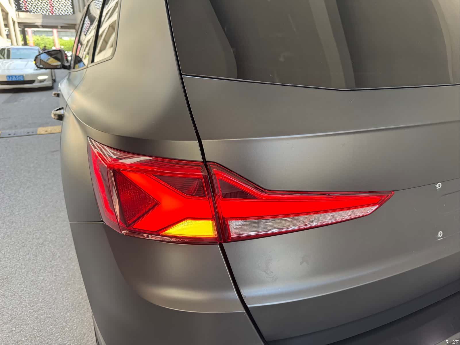 Volkswagen VS7, 2022 23