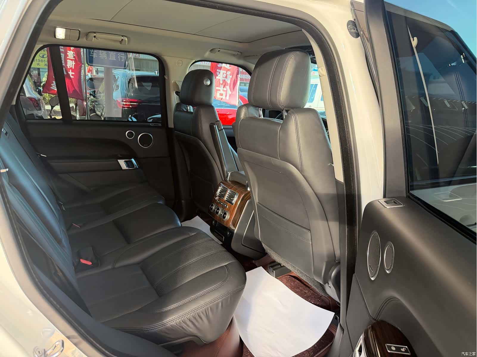Land Rover Range Rover, 2017 11