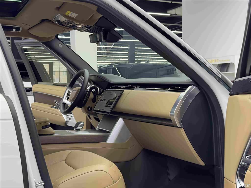 Land Rover Range Rover, 2025 10