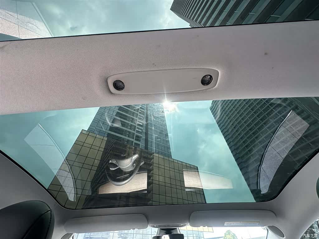 Tesla Model 3, 2020 13