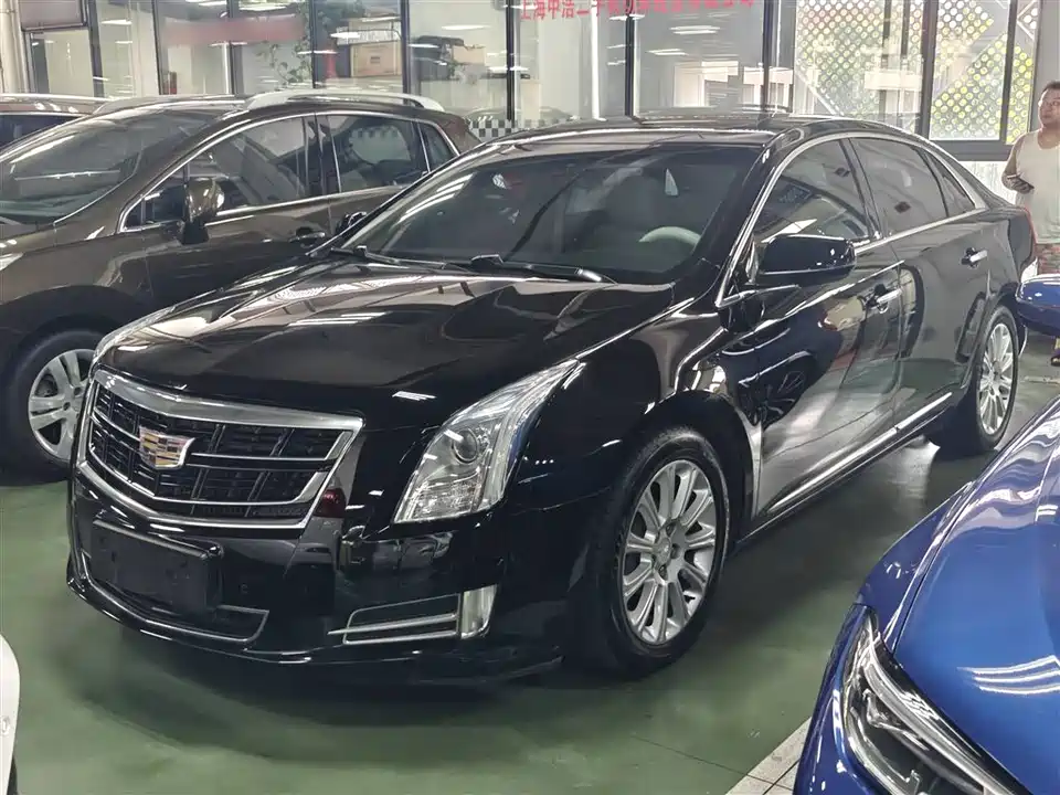 Cadillac XTS