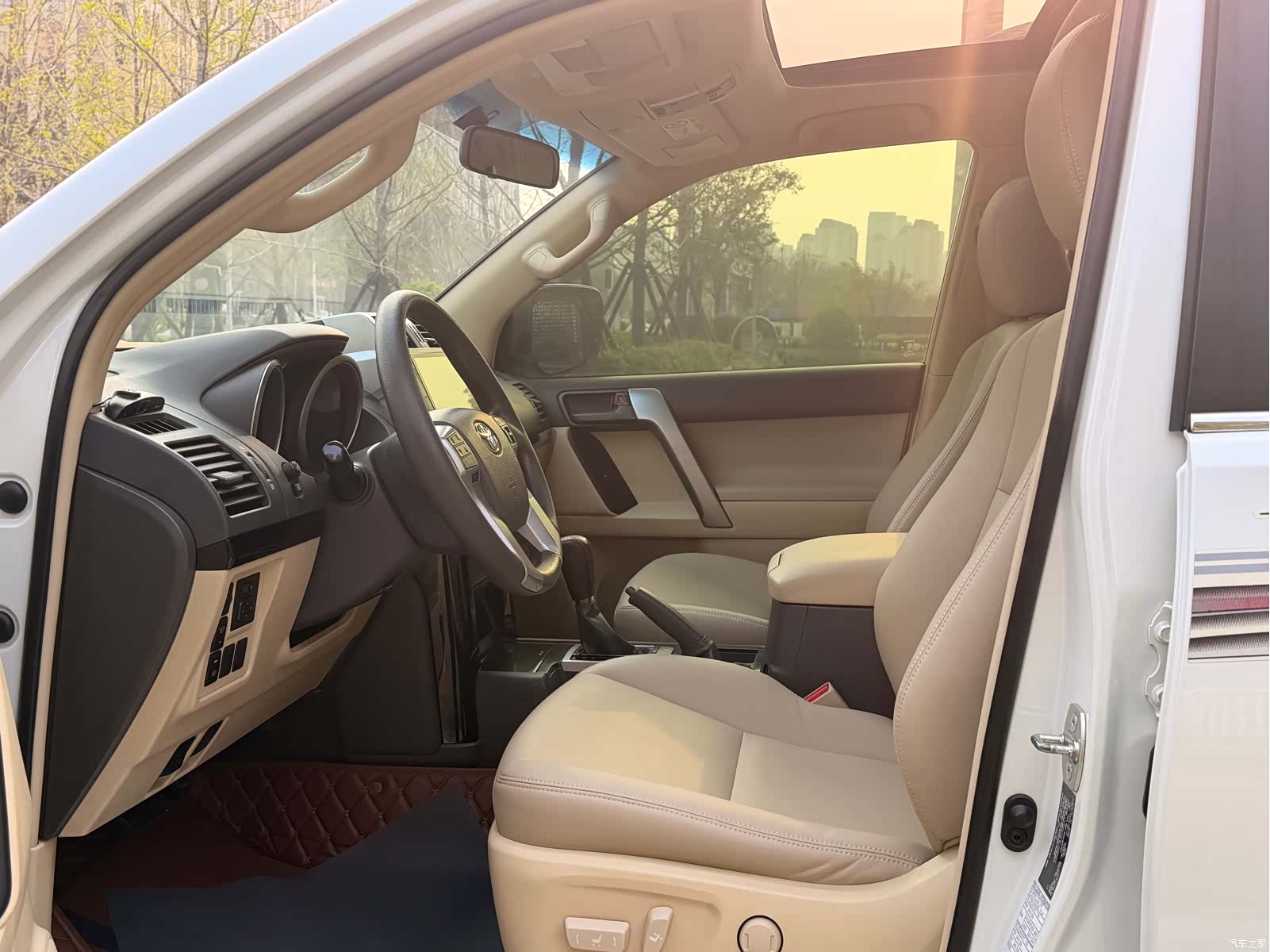Toyota Prado, 2017 13