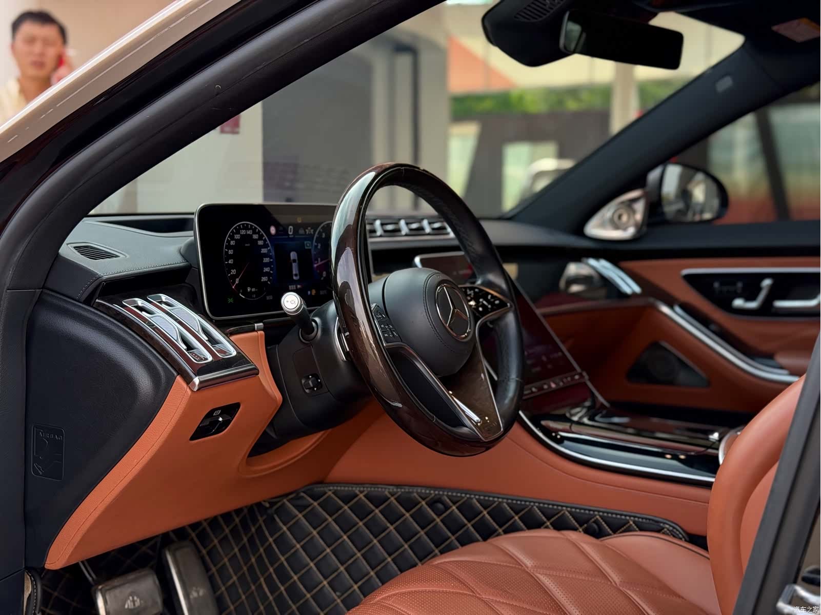 Maybach S-Class, 2022 9