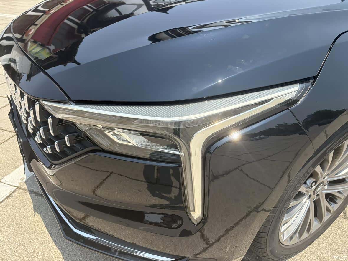 Bestune B70, 2023 10