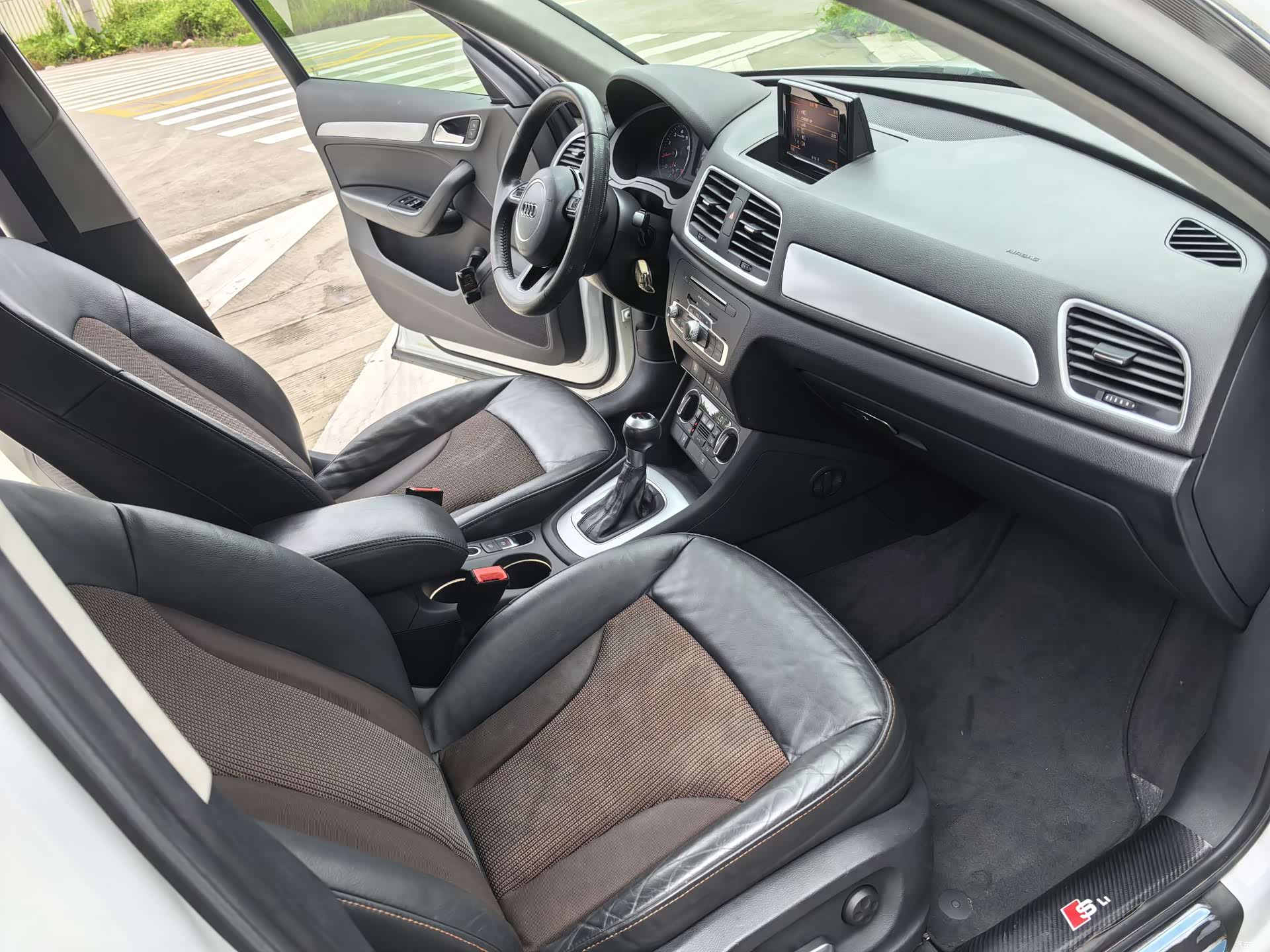 Audi Q3, 2019 14