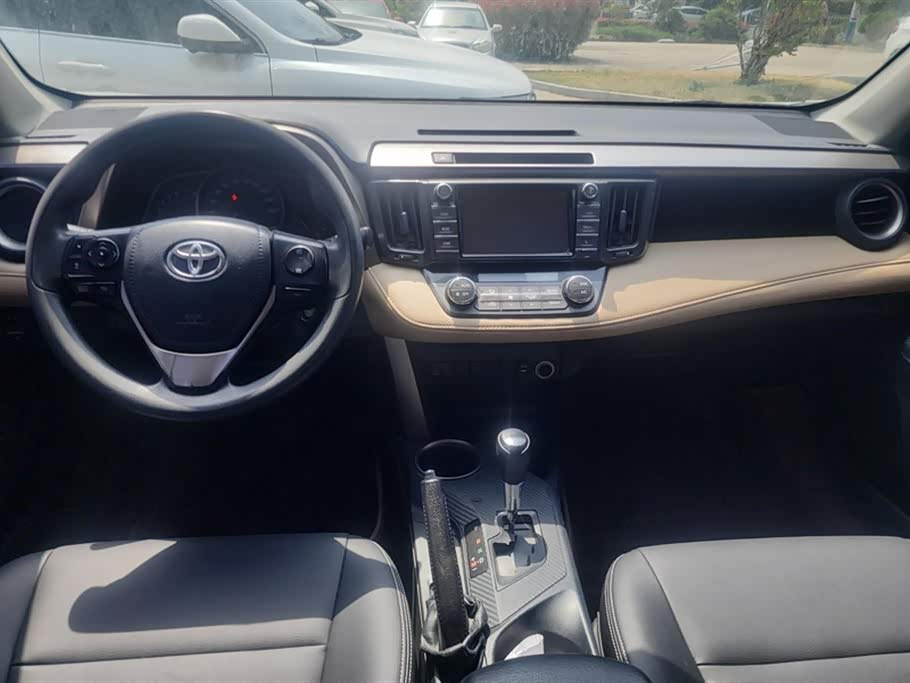 Toyota RAV4 Rongfang