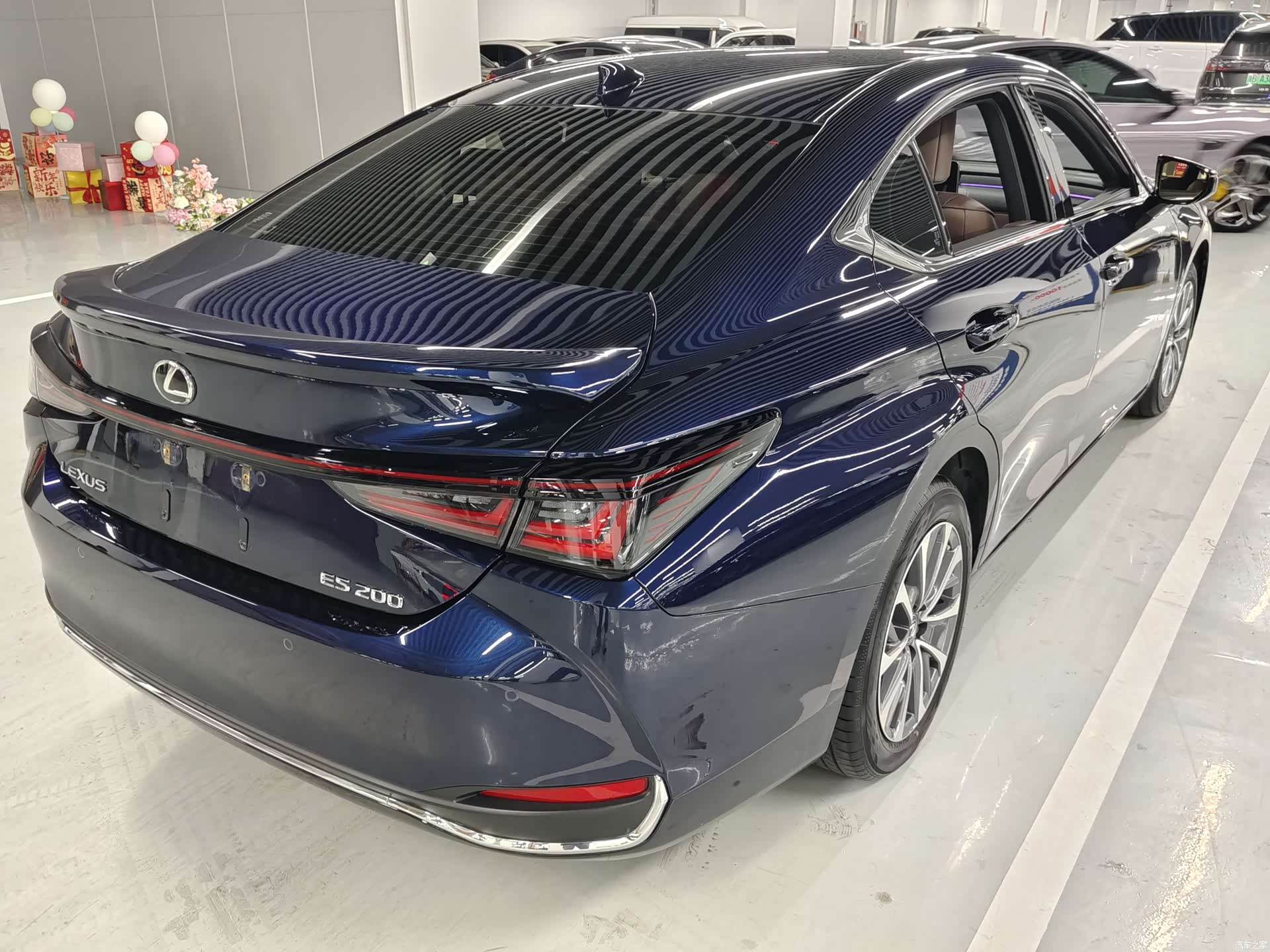 Lexus ES, 2025 6