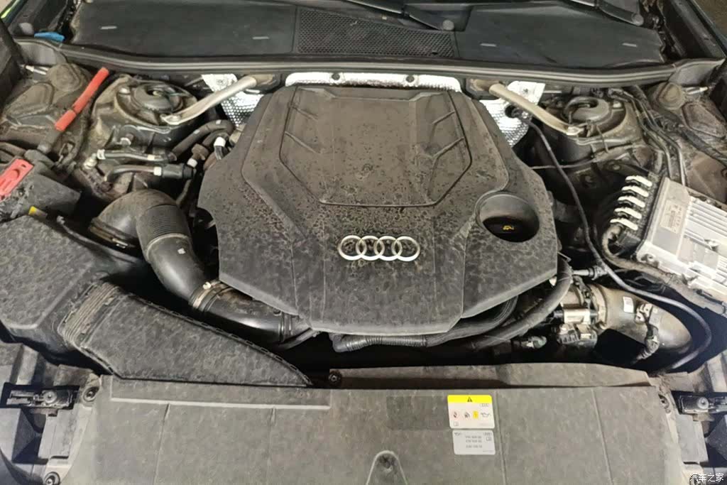 Audi A6, 2022 10