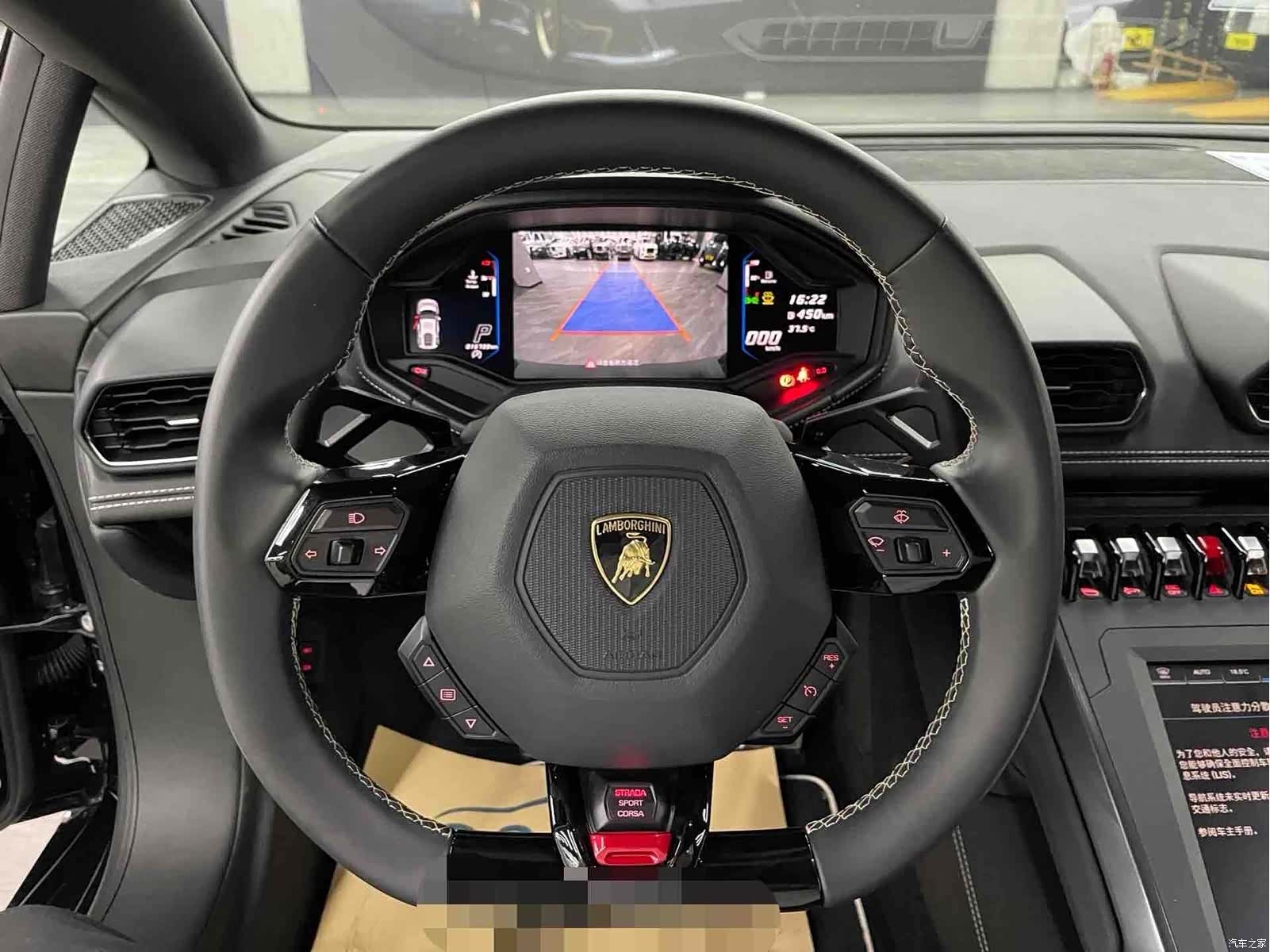 Lamborghini Huracán, 2021 все фото