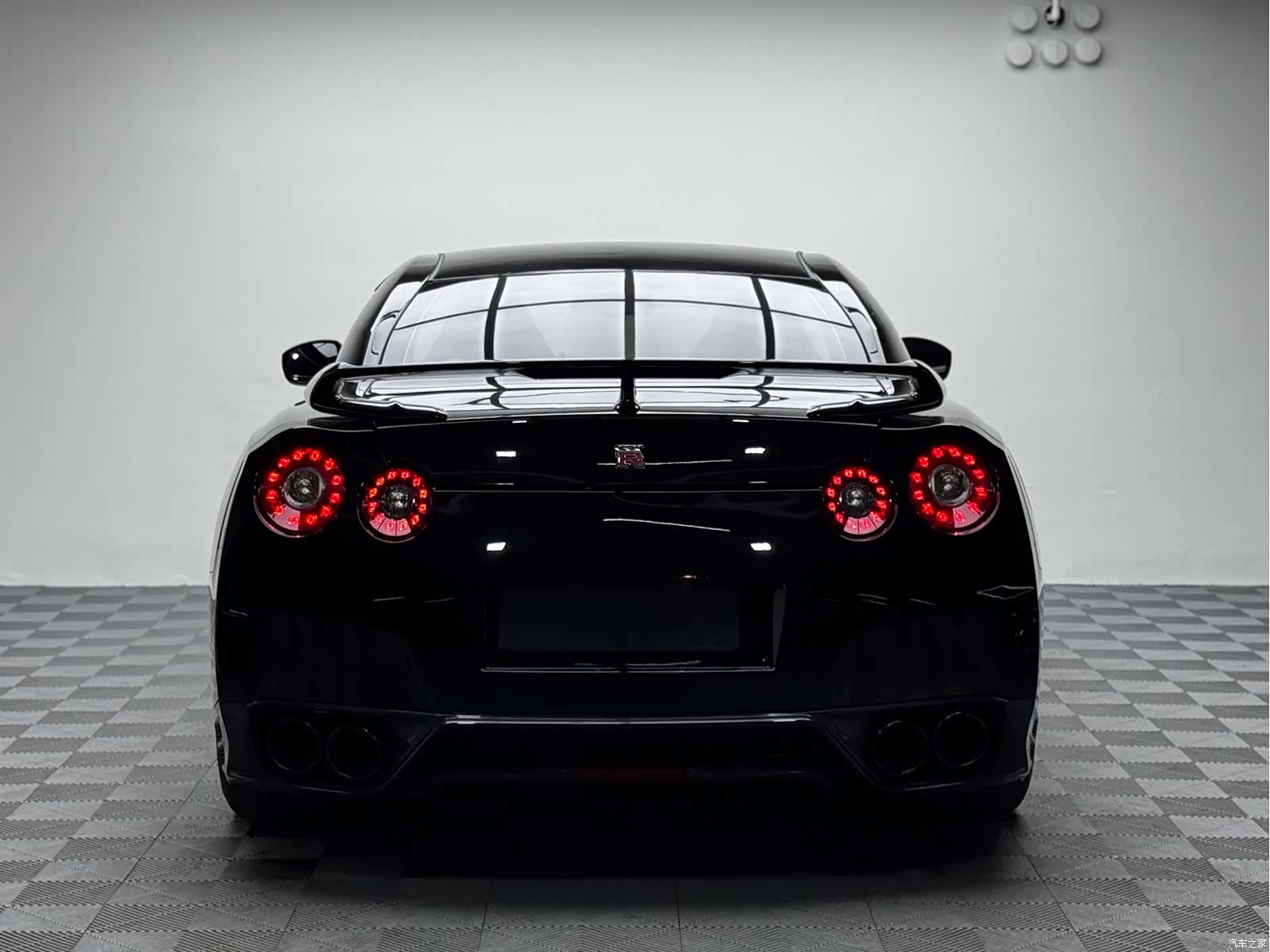Nissan GT-R, 2014 все фото