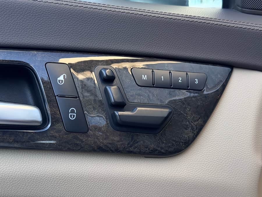 Mercedes-Benz CLS-Class 2012, фото 17