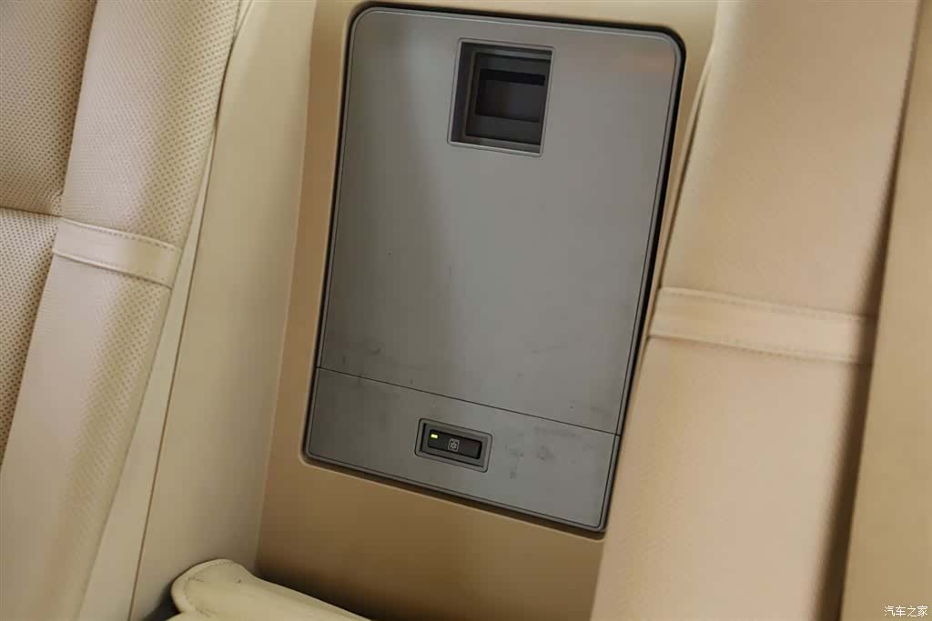 BMW 7 Series, 2008 16