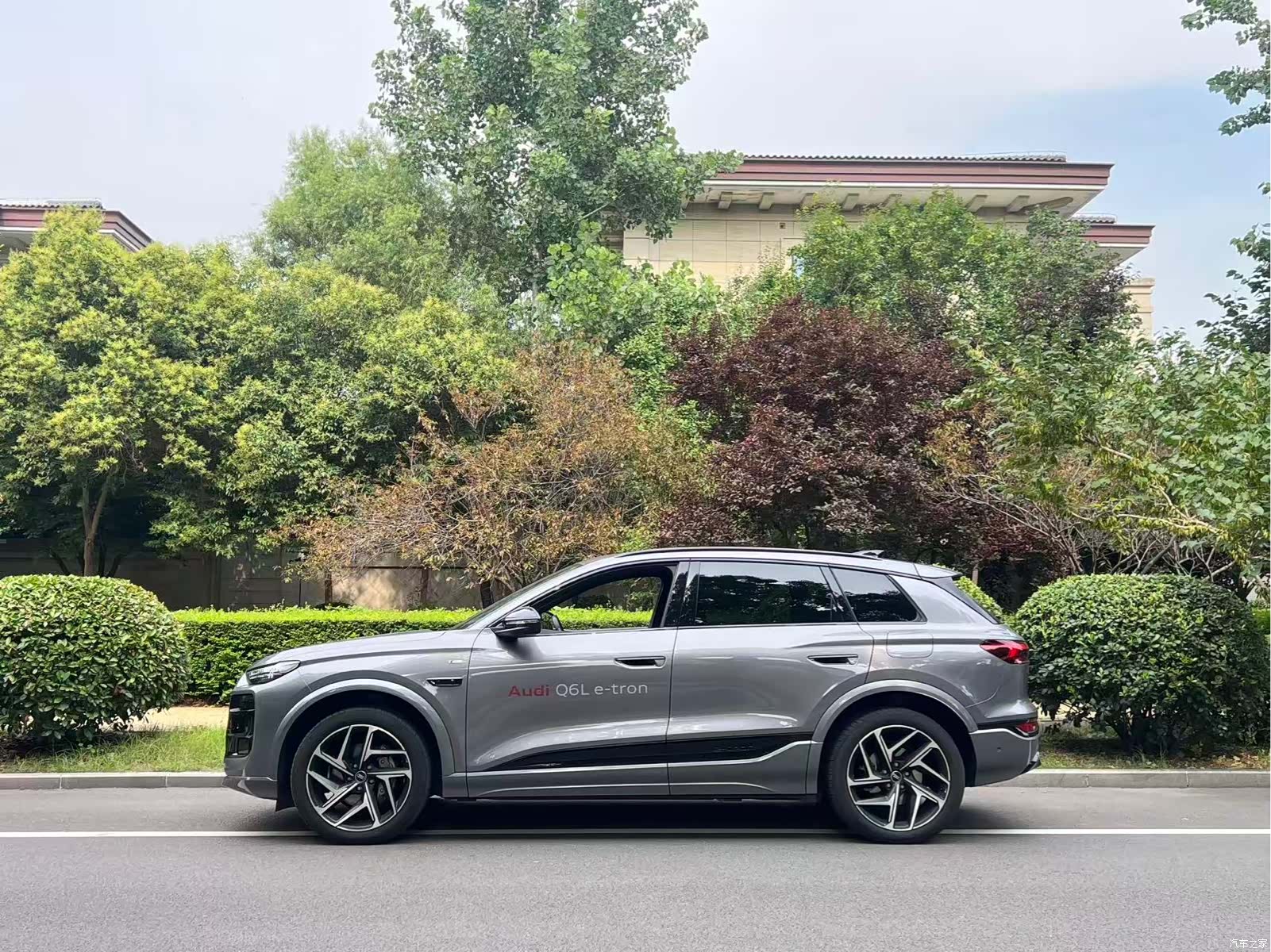Audi e-tron, 2025 3