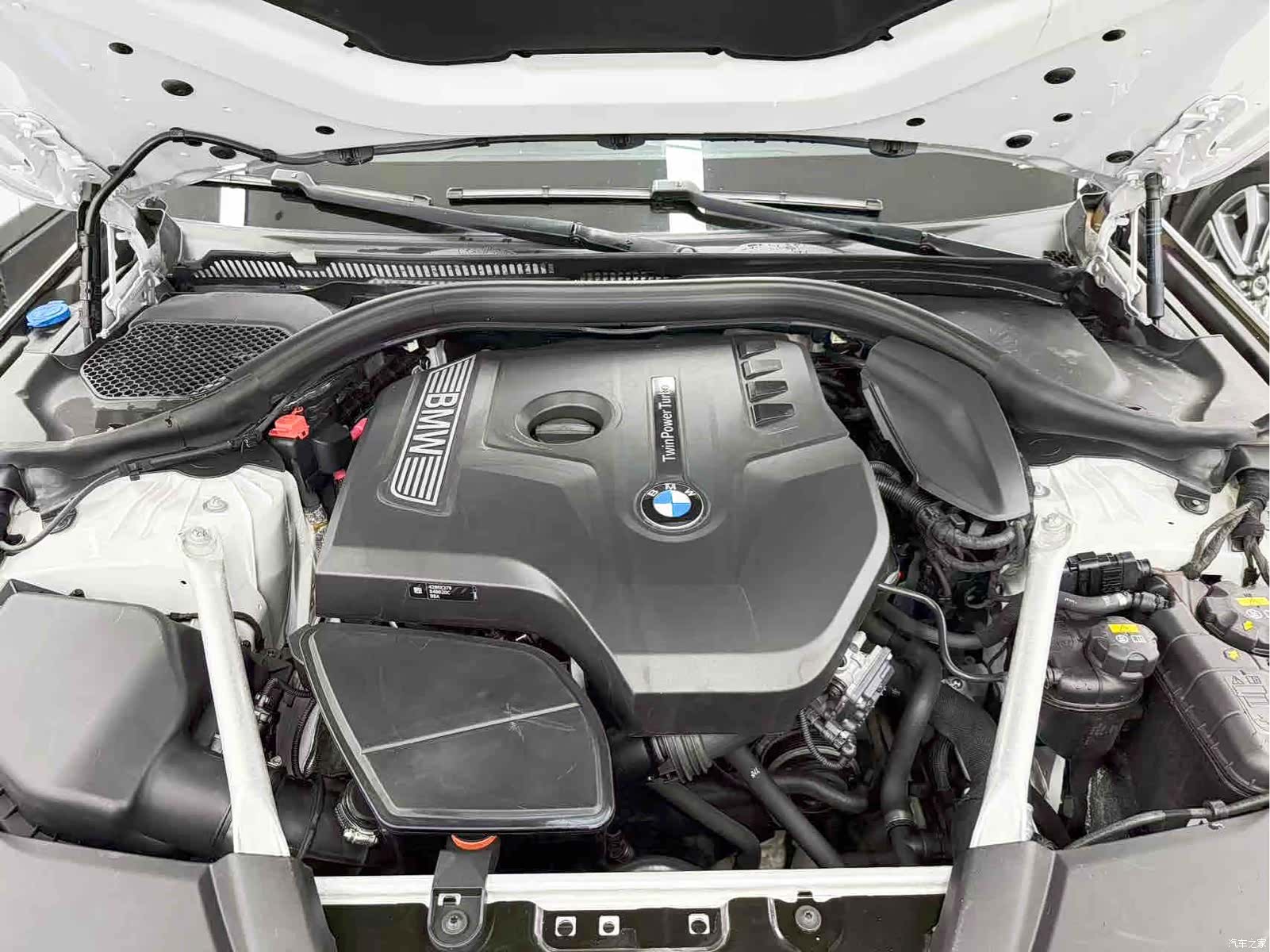 BMW 5 Series, 2018 23