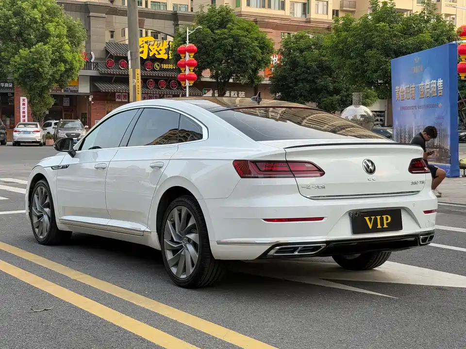Volkswagen CC