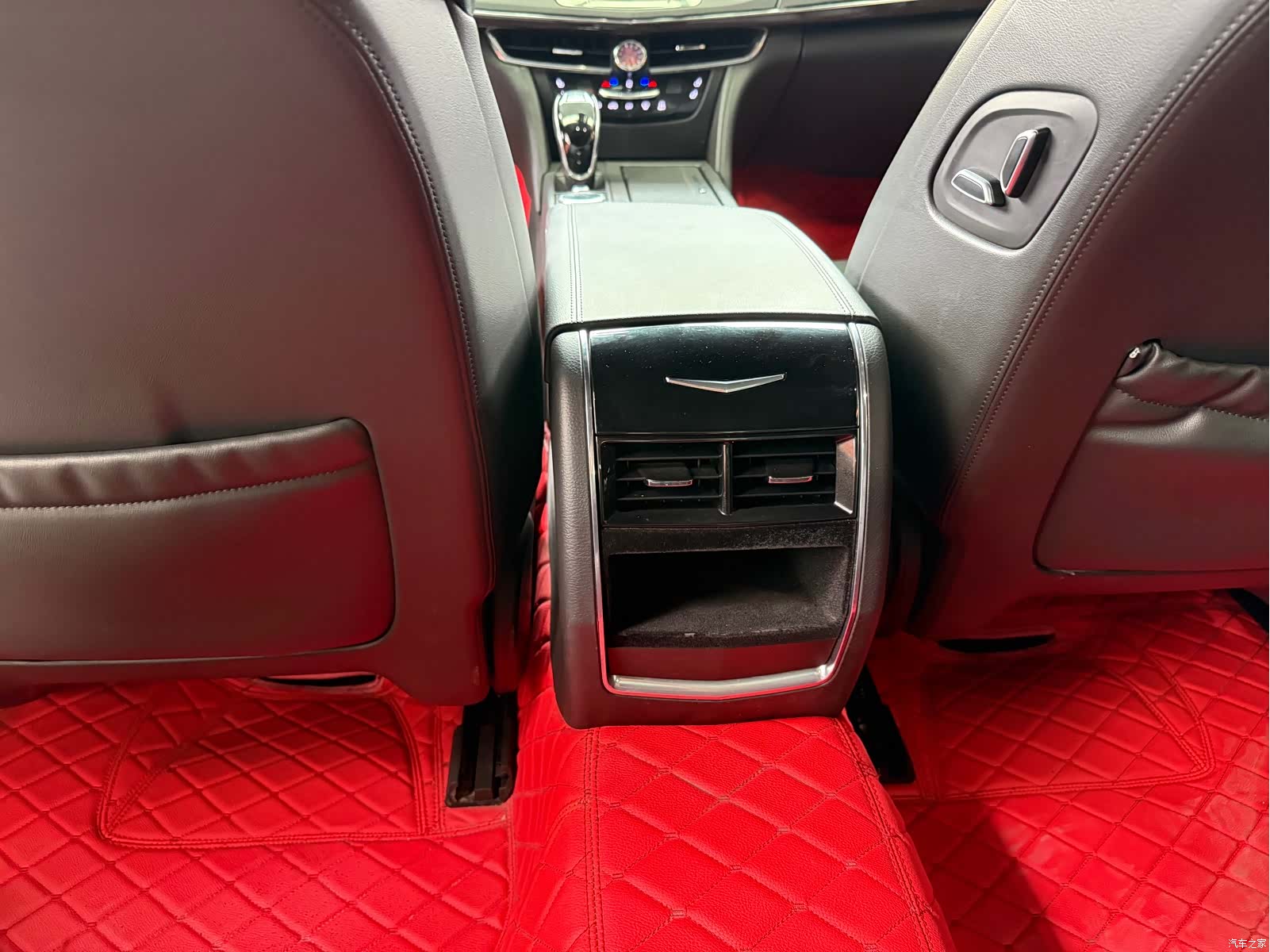 Cadillac CT6, 2021 14